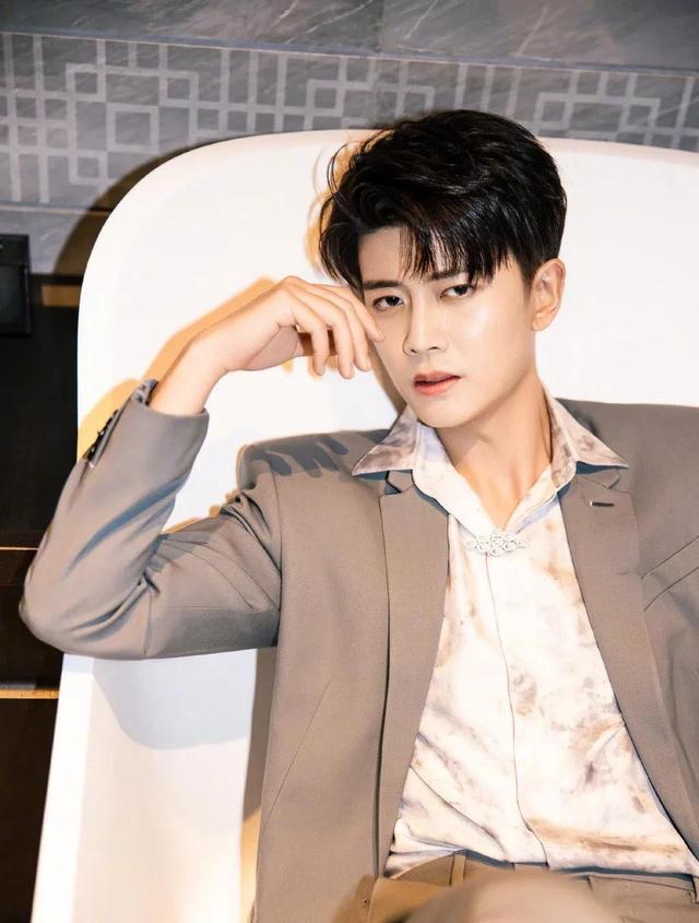 朱军律师声明:对于京东CEO刘强东发的律师声明，该如何分析？