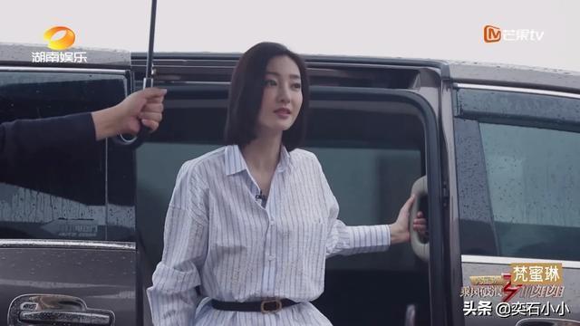 王丽坤选组:怎么看待王丽坤在[乘风破浪的姐姐]里选歌的，迷之操作？