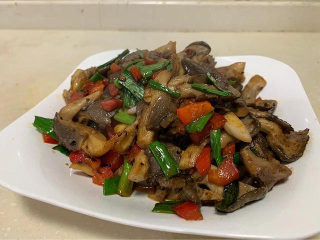 孜然炒蘑菇怎么做？