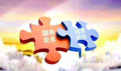 为了工作体面找了一份月薪5千的国企工作,放弃月薪1万的私企小公司,对此你怎么看？