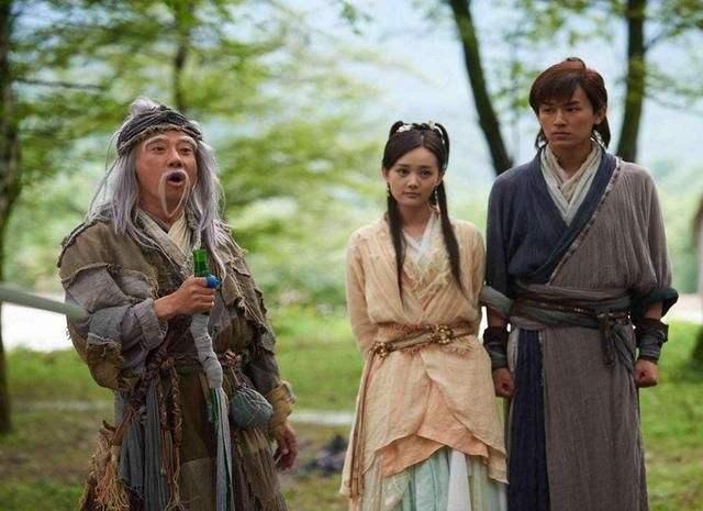 郭静图片:降龙十八掌不是只能传给丐帮帮主吗为啥洪七公可以随意传给郭靖
