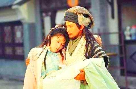 《天龙八部》里阿紫一点不喜欢游坦之,为何还理所当然地呼来唤去？