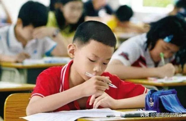 孩子不上学,在家天天玩游戏怎么办？