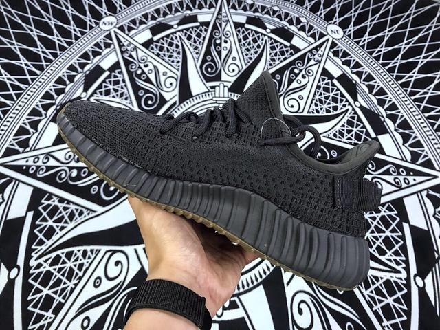 头条问答 - 最好看的yeezy是哪一款?(11个回答)