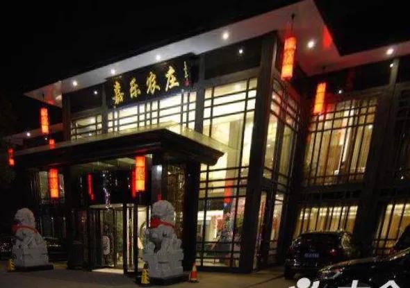 上海中老年<a href=https://maguai.com/list/52-0-0.html target=_blank class=infotextkey>旅游</a><a href=https://maguai.com/personal/ target=_blank class=infotextkey><a href=https://maguai.com/group/ target=_blank class=infotextkey>微信群</a></a>:为什么上海老年人喜欢<a href=https://maguai.com/list/52-0-0.html target=_blank class=infotextkey>旅游</a>，而且都是一群人去？(老年人为什么要去<a href=https://maguai.com/list/52-0-0.html target=_blank class=infotextkey>旅游</a>)