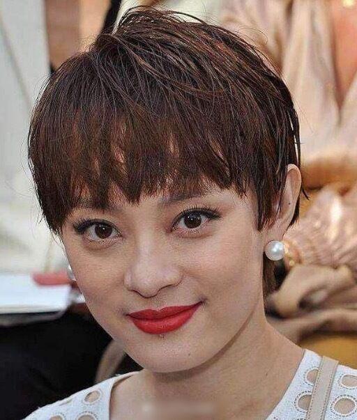 胡冰卿图片:哪些女星修图前后变化很大