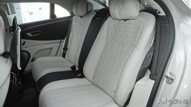 6.0排量是什么概念？开起来是什么感觉？插图30