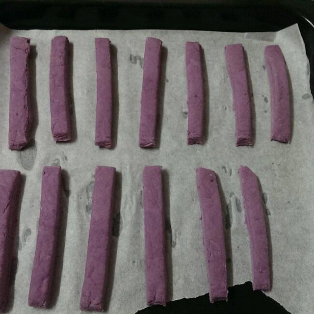 宝宝磨牙棒用到什么时候:宝宝磨牙棒，必须要用吗？