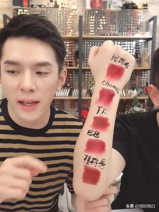 李佳琦的成功,是时代的结果,还是自身的努力？