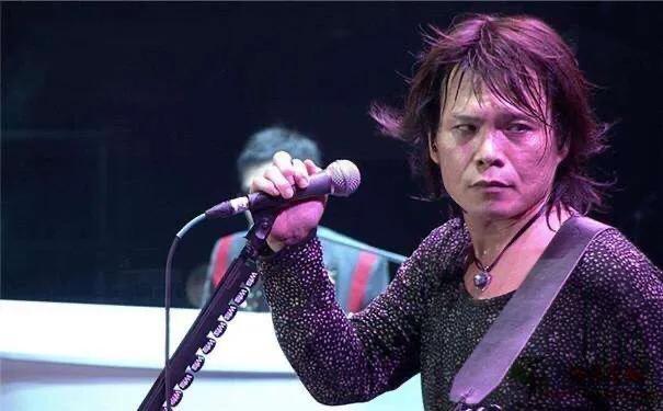 伍佰歌曲:伍佰在流行乐坛的地位如何？