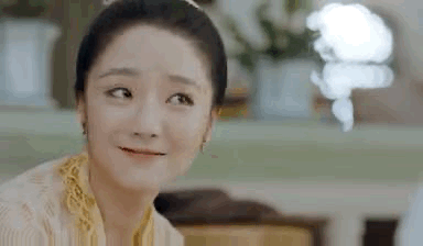 欧萱:肖燕主演郭靖宇翻拍,虐情至极的《小娘惹》为什么口碑居高不下？