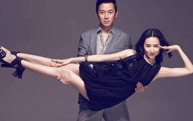 尹姝贻:潘粤明尹姝贻牵手同归住所，疑似恋爱，你看好这一对么？