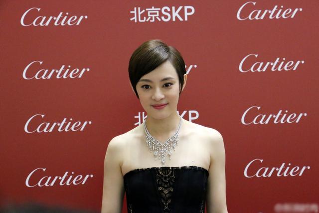 孙俪被包养:孙俪多年资助竟养了匹白眼狼，嫌不给买名牌抹黑孙俪，现状如何？