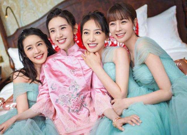 陈意涵修杰楷:你如何看陈意涵环抱贾静雯丈夫合影？