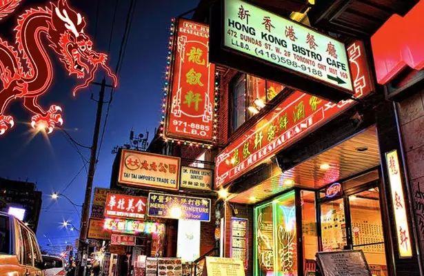 加拿大简介:谁能告诉我，加拿大有哪些必须要打卡的景点？