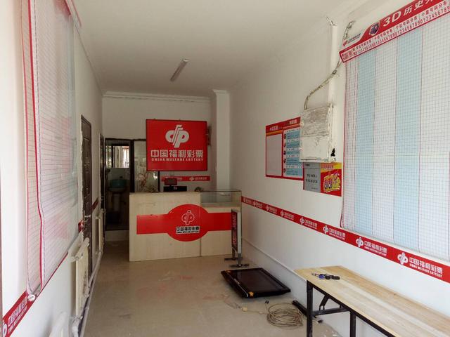 老家开了一个体育彩票店,每天只卖几十块钱,怎么才能提高销售额？