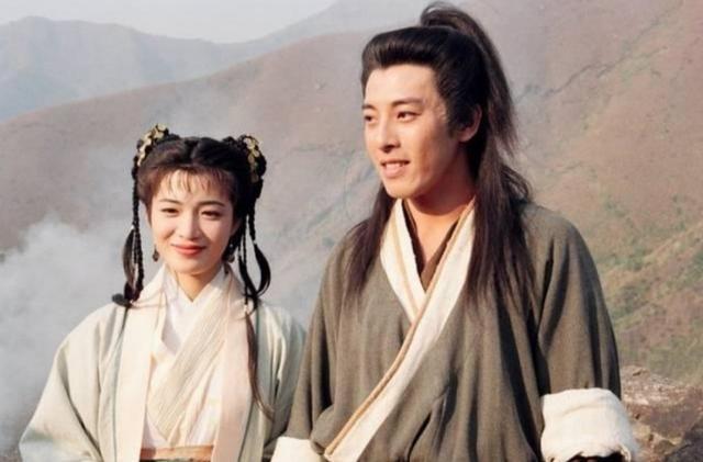 爱我笑傲江湖:《笑傲江湖》里，林平之为什么不婚后有后代了再自宫？