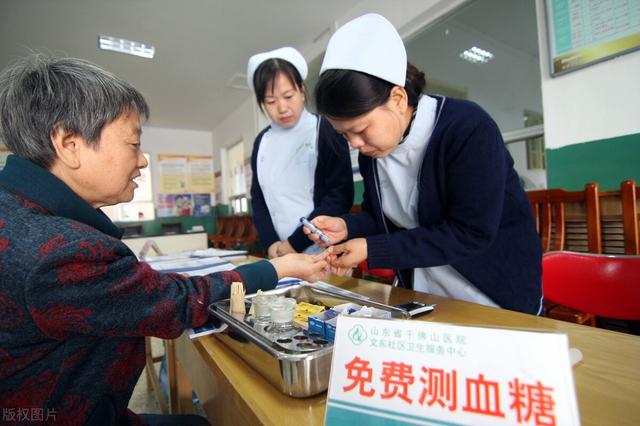 糖尿病尿毒症前兆:糖尿病与高血压会得尿毒症，是真的吗？