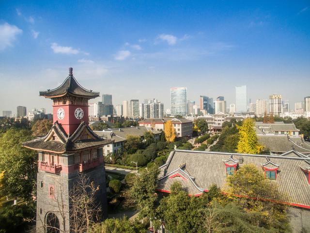 兔八哥四川方言版百度云:为啥现在国产剧，电影，四川话这么多？