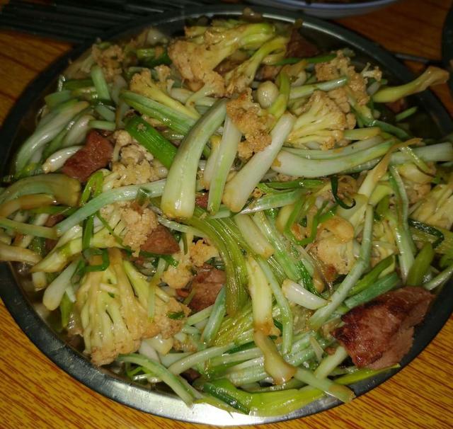 头条问答 请问花白菜怎样烧才好吃 绅士食堂的回答 0赞