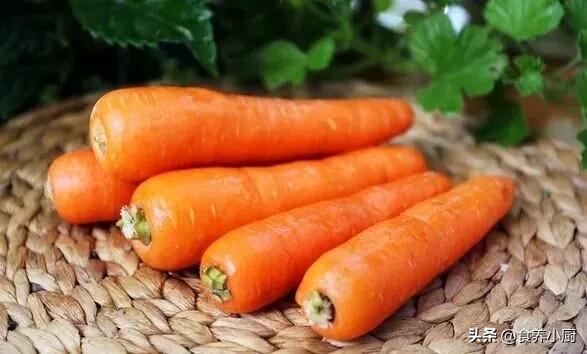 胡萝卜有哪些营养，白萝卜和红萝卜哪个营养价值高一些为什么