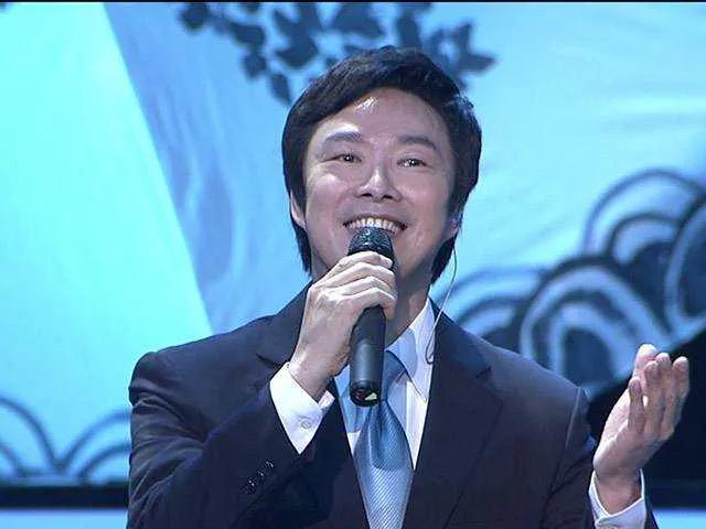 千百惠简介:你心目中唱功实力最强的十位华语歌手有哪些？