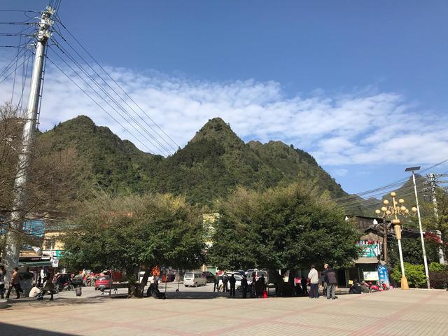 吴建豪结婚照:吴建豪与妻子结束五年婚姻，你还相信娱乐圈中哪对夫妻的爱情？