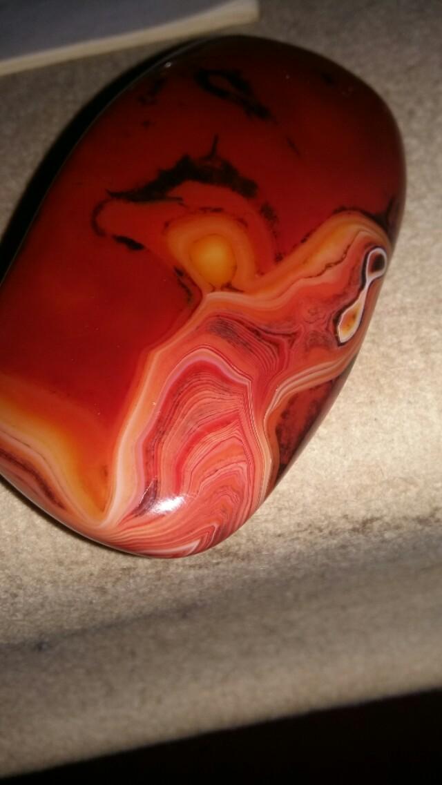 玉原石哪里可以捡到,辽宁省哪里能捡到好看的石头？