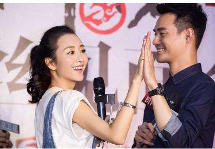 王凯公布恋情:如何看待胡歌疯狂接拍广告的行为？