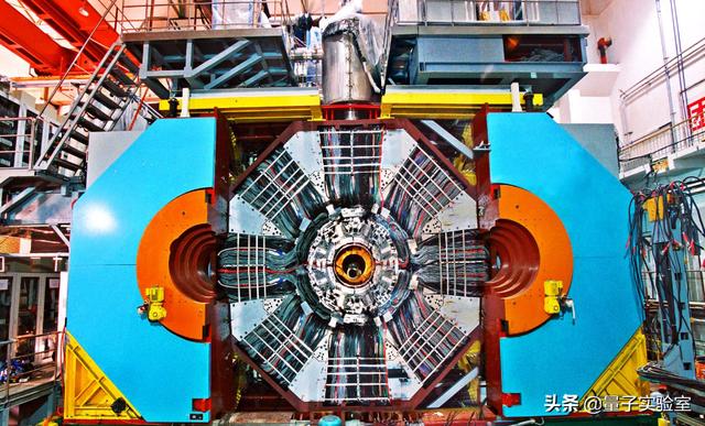 中国大型对撞机图片