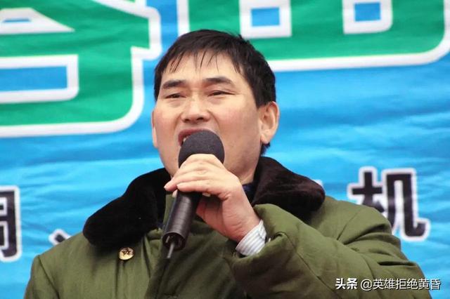 宋小宝出轨女粉丝:张晓磊炮轰朱之文六宗罪，如果属实，大衣哥需要承担哪些法律责任