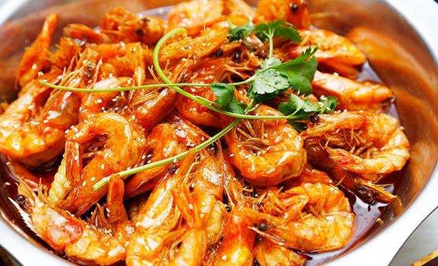 油焖大虾火锅做法