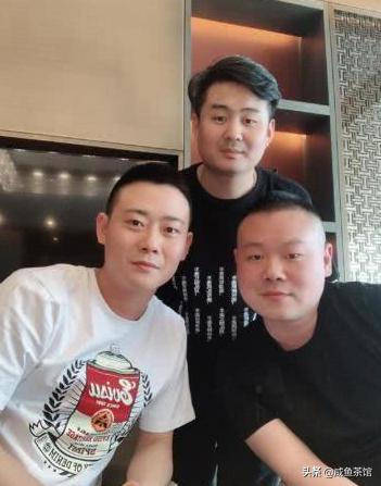 岳云鹏离不开冲冲:现在德云社中有几个郭德纲徒孙？