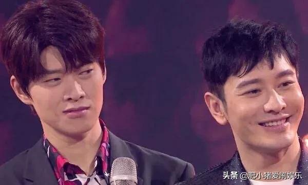 魏大勋看黄圣依组的表情:魏大勋凭什么能做《乘风破浪的姐姐》第二期公演的成团助阵人？
