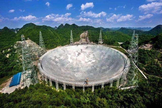 刘慈欣的《三体》举世闻名，如果你是叶文杰，你会怎么做？