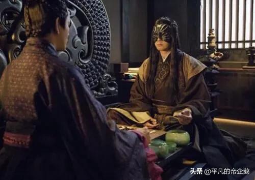 张起灵是谁:盗墓笔记中张起灵为什么杀了铁面生，就是玉甬中的人？