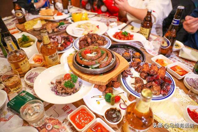 头条问答 - 俄罗斯人一日三餐吃什么?有哪些餐桌礼仪?