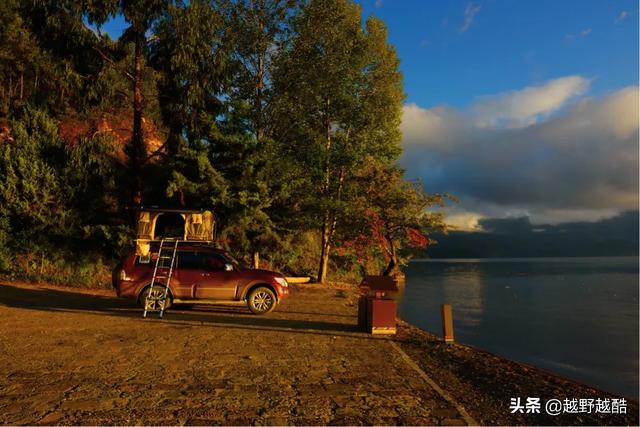 头条问答 自驾游用过车顶帐篷的朋友们 请说说用后感受如何 沙漠胡杨林子的回答 0赞