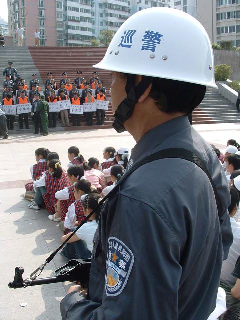 孙小果犯的什么案子:死刑犯执行死刑是保密的吗？现场会有人民群众观看吗？