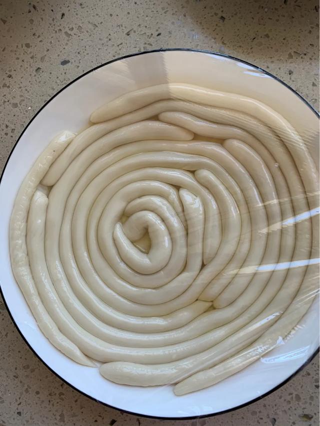 新疆疫情期间没有卖面剂子多少人败倒在了拉条子的裙子下