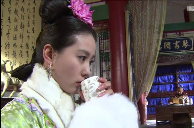 郭络罗明玉:有哪部电影，或电视剧中的女主角，让你刻骨铭心，而心生爱怜