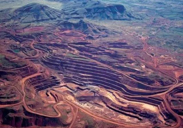 拥有海量铁矿石的澳大利亚为何不自己炼钢，从而创造更多的利润？插图45