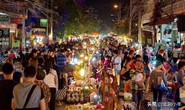 最近地摊经济很火，摆地摊应该注意些什么