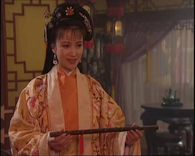 李师师扮演者:图中的女演员扮演者是谁？