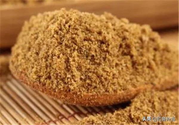 我手秃鹫的活饵:海钓面饵用什么加强诱鱼性？