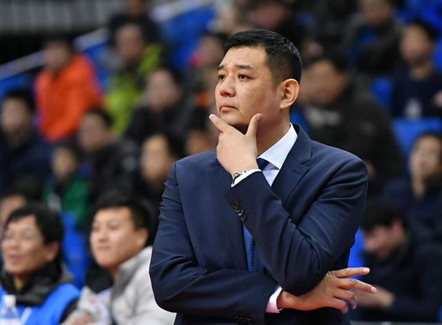 贾诚没上，陈培东打了2分钟，两人新赛季没机会了吗？