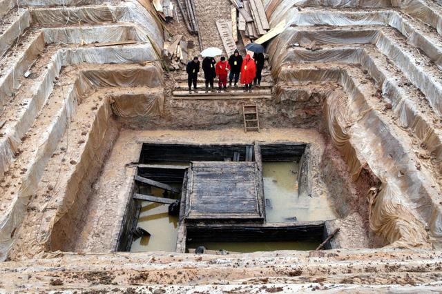 西汉帝陵纪录片免费，如果在施工挖到古代平民墓葬，但又无重大考古价值，该怎么处理