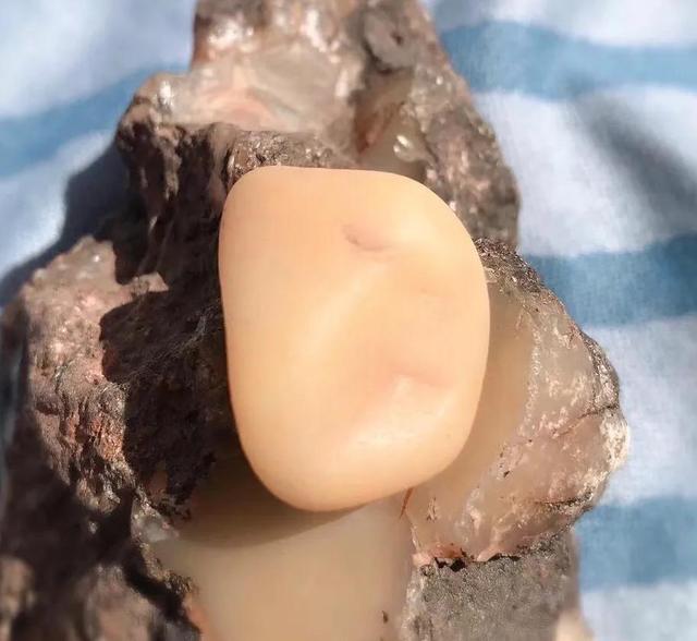 最有升值潜力的玉石,高端和田玉籽料还会持续增值吗？