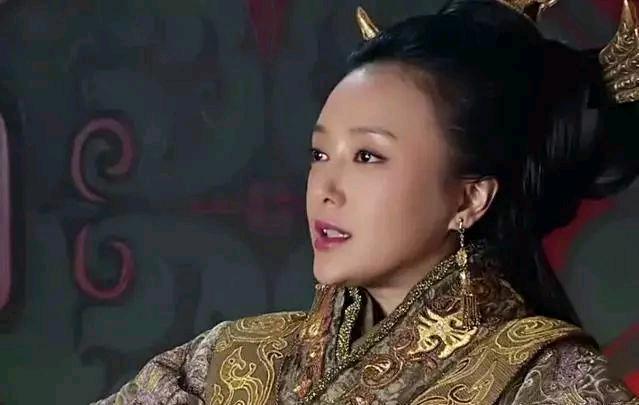 审其食:四月甲辰，汉高祖刘邦在长乐宫驾崩，为何四日不发丧？