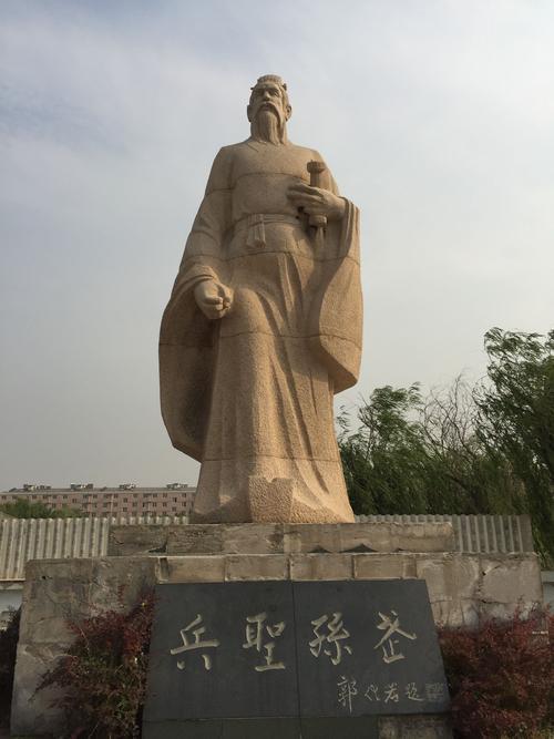 张良领兵打仗没有什么战绩，为什么却被列为古代军事十哲和四大兵圣之一？   